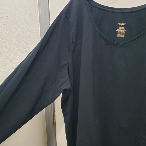 Mossimo Woman's Black Basic Long Sleeve V-Neck Tee T-shirt Top Plus Size 28W/30W - Picture 2 of 4